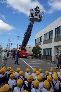 はしご車