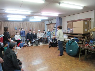 質疑応答の様子です。
今回参加出来なかった、世代別に説明会を行って欲しいとの要望がでました。